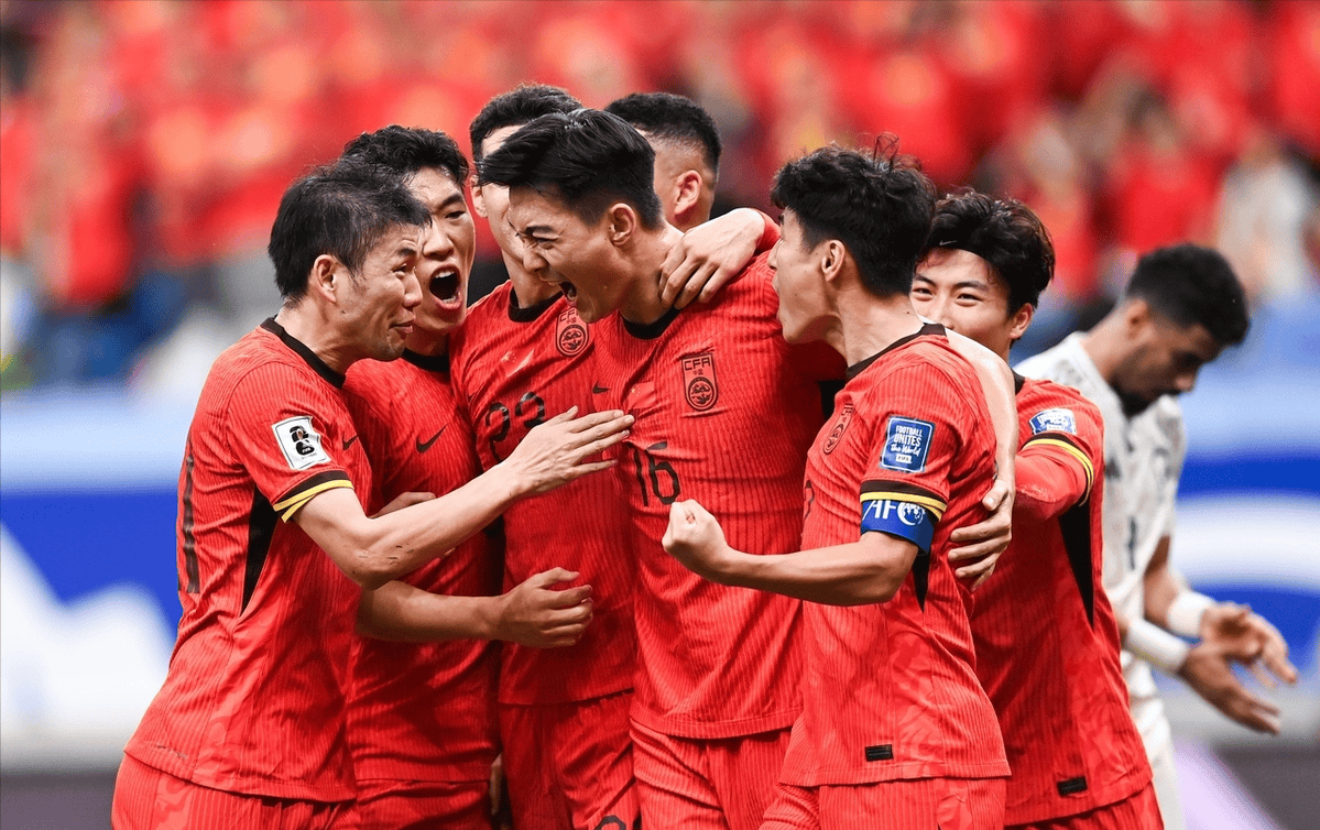 中超球队在比赛中展现出坚定信心